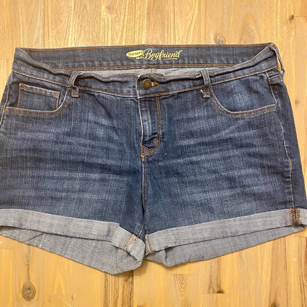 Old Navy, jean shorts, Boyfriend fit, size 10